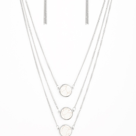 Jewlery - Picture 4 of 8